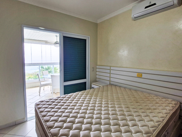 Apartamento tipo Vista Mar na Praia Grande em Ubatuba com 180 m²