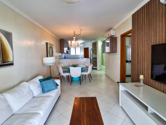 Apartamento tipo Vista Mar na Praia Grande em Ubatuba com 180 m²