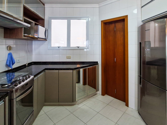 Apartamento tipo Vista Mar na Praia Grande em Ubatuba com 180 m²
