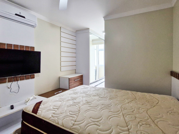Apartamento tipo Vista Mar na Praia Grande em Ubatuba com 180 m²