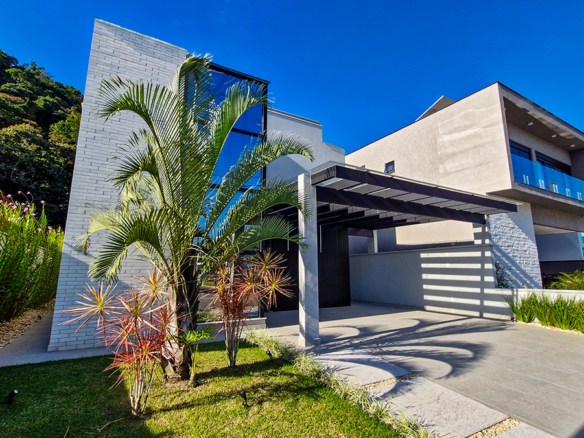 Casa no Condomínio Costa Nova Residence com 286 m²