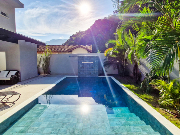 Casa no Condomínio Costa Nova Residence com 286 m²