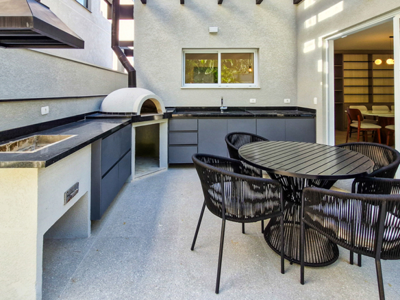Casa no Condomínio Costa Nova Residence com 286 m²