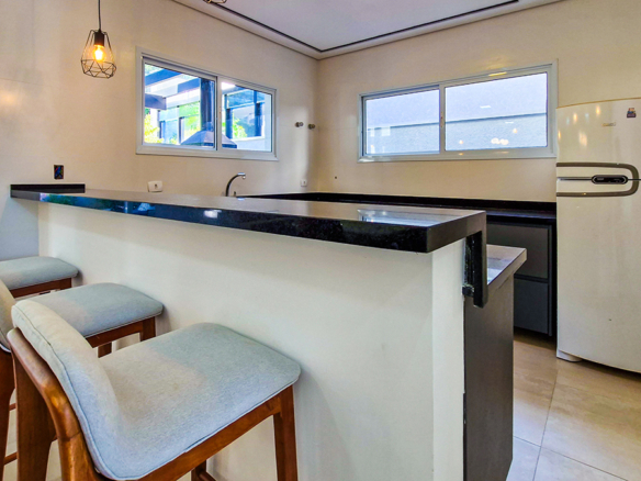 Casa no Condomínio Costa Nova Residence com 286 m²