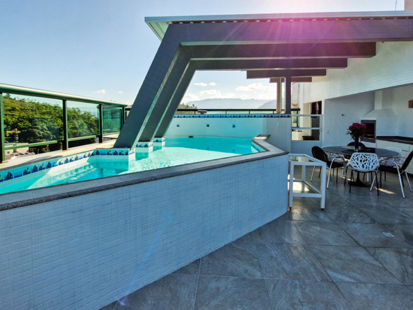 Espetacular cobertura Duplex na Martin de Sá com 336 m²