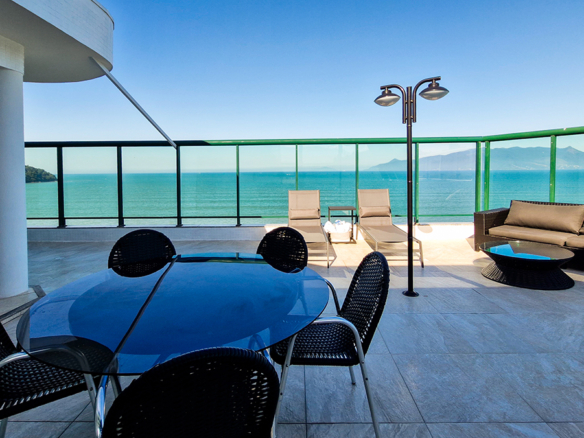 Espetacular cobertura Duplex na Martin de Sá com 336 m²