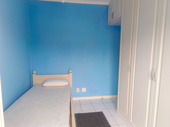 Sobrado em condomínio em Maresias com 128m²