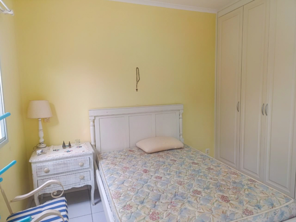 Sobrado em condomínio em Maresias com 128m²