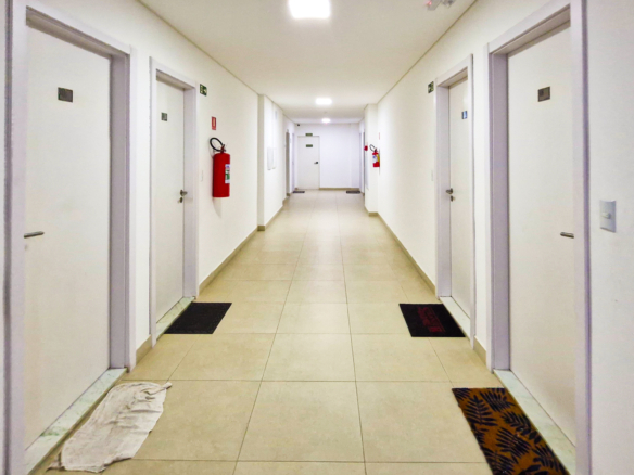 Apartamento tipo no centro de Ubatuba com 81m²