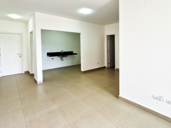 Apartamento tipo no centro de Ubatuba com 81m²