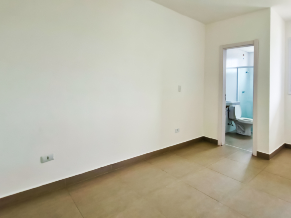 Apartamento tipo no centro de Ubatuba com 81m²