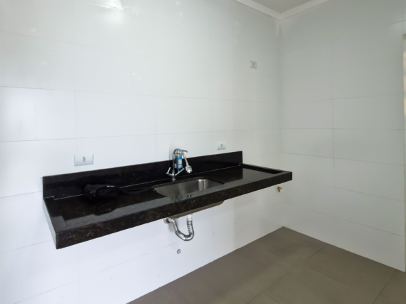 Apartamento tipo no centro de Ubatuba com 81m²