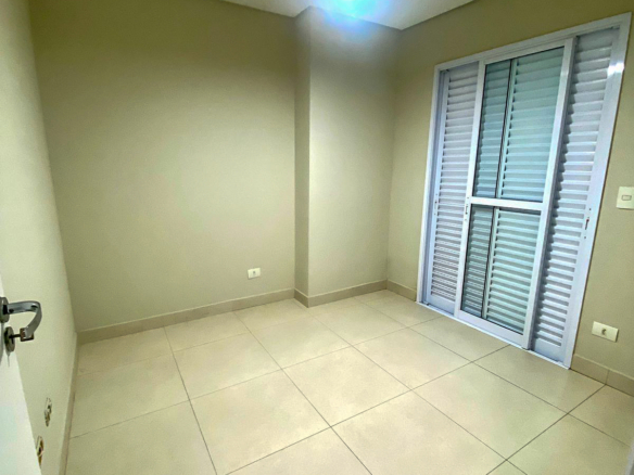 Exclusividade em Caraguatatuba – 3 Dormitórios com Sacadas e 2 Vagas no Centro