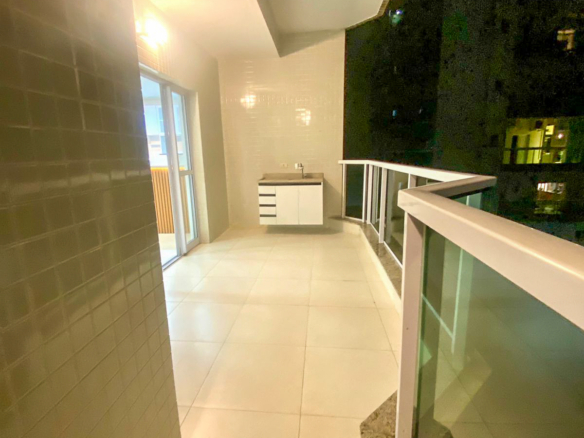 Exclusividade em Caraguatatuba – 3 Dormitórios com Sacadas e 2 Vagas no Centro