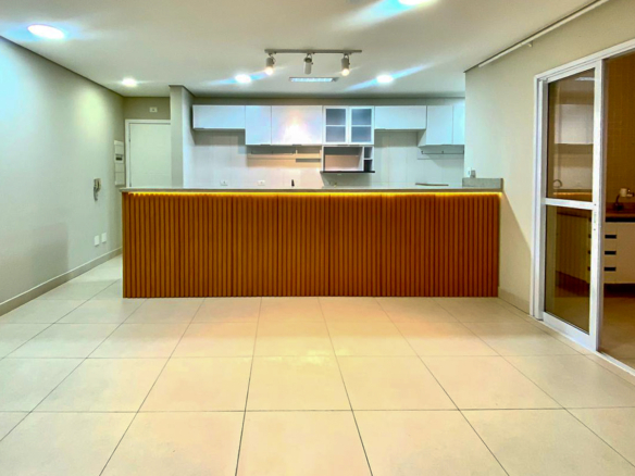 Exclusividade em Caraguatatuba – 3 Dormitórios com Sacadas e 2 Vagas no Centro