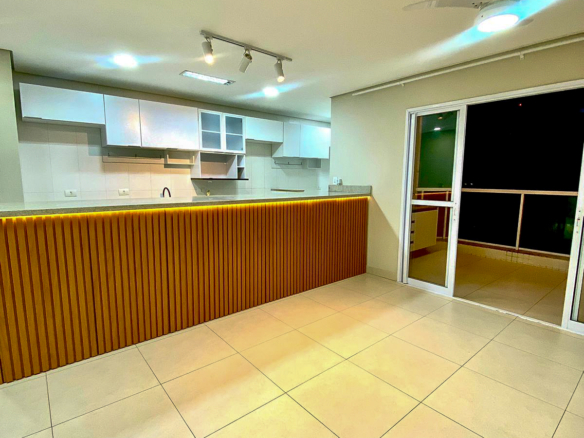 Exclusividade em Caraguatatuba – 3 Dormitórios com Sacadas e 2 Vagas no Centro