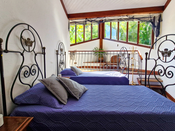 Casa à venda no Condomínio Dominga Dias em Ubatuba com 700 m² de área construída