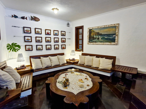 Casa à venda no Condomínio Dominga Dias em Ubatuba com 700 m² de área construída