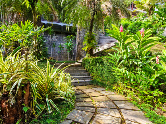 Casa à venda no Condomínio Dominga Dias em Ubatuba com 700 m² de área construída