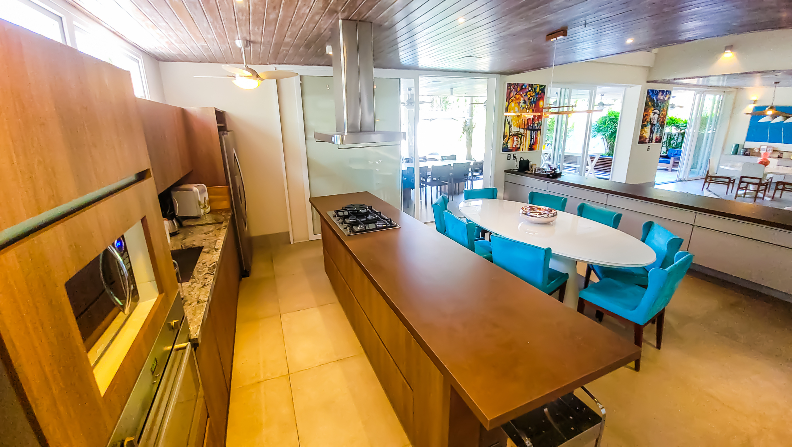 Casa decorada e mobiliada no exclusivo Cond Costa Verde Tabatinga
