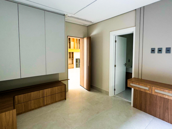 Exclusividade e Sofisticação na Riviera de São Lourenço