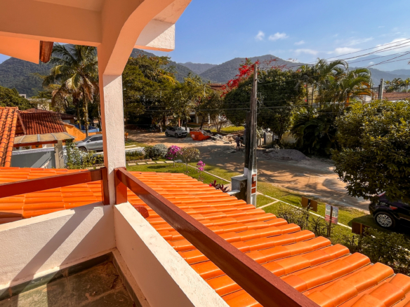 Casa à Venda – Condomínio Salga | Praia da Lagoinha · Ubatuba/SP