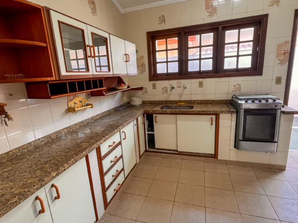 Casa à Venda – Condomínio Salga | Praia da Lagoinha · Ubatuba/SP