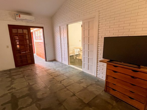 Casa à Venda – Condomínio Salga | Praia da Lagoinha · Ubatuba/SP
