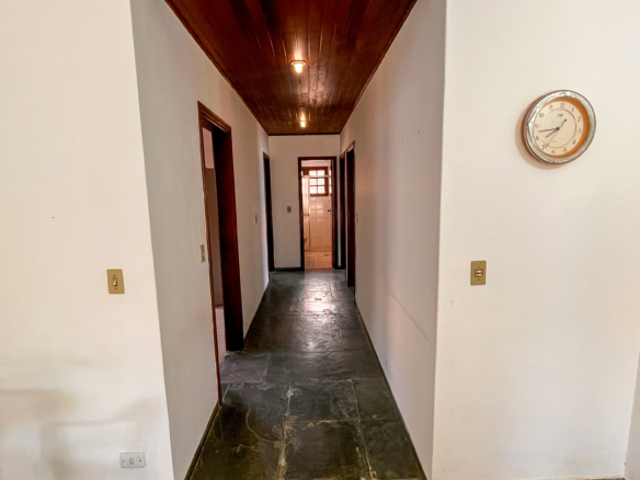 Casa à Venda – Condomínio Salga | Praia da Lagoinha · Ubatuba/SP
