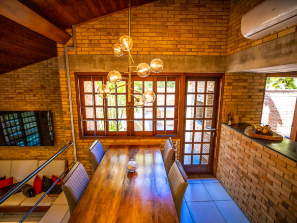Casa à Venda na Praia do Pulso – Ubatuba/SP