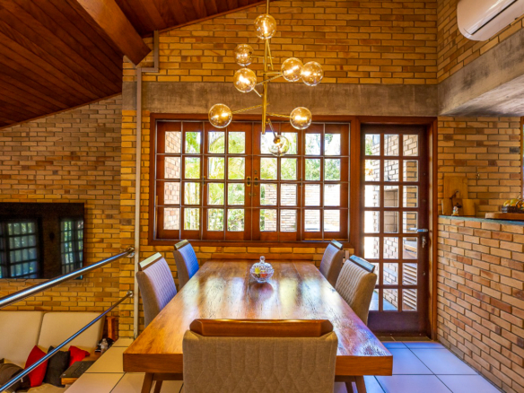 Casa à Venda na Praia do Pulso – Ubatuba/SP