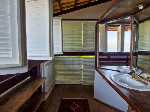 Espetacular Casa, Vista Mar na Praia do Léo – Ubatuba com 900m² de área construida