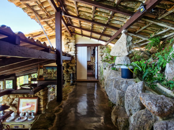 Espetacular Casa, Vista Mar na Praia do Léo – Ubatuba com 900m² de área construida