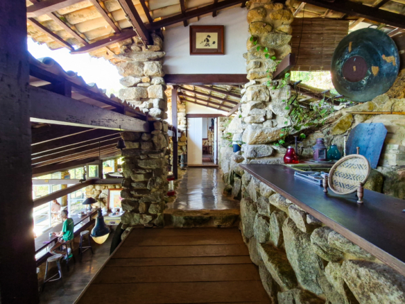Espetacular Casa, Vista Mar na Praia do Léo – Ubatuba com 900m² de área construida