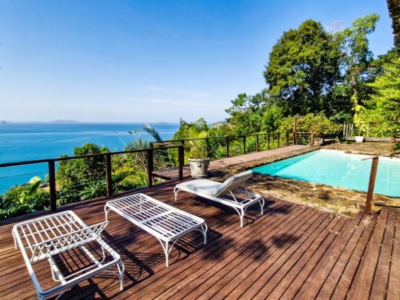 Espetacular Casa, Vista Mar na Praia do Léo – Ubatuba com 900m² de área construida