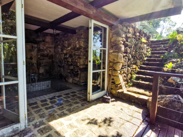 Espetacular Casa, Vista Mar na Praia do Léo – Ubatuba com 900m² de área construida