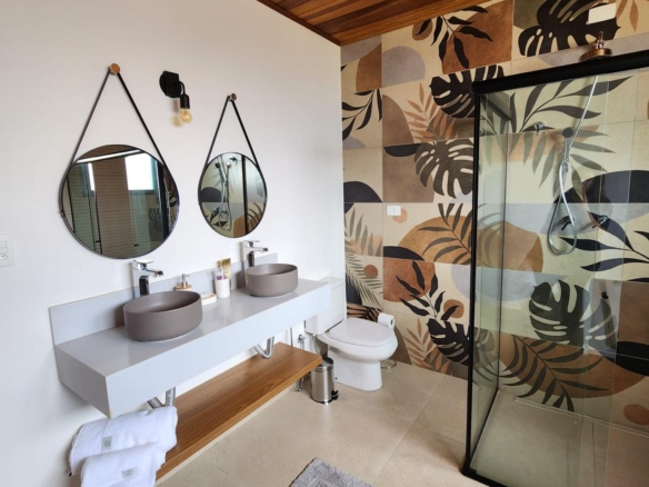 Casa exclusiva no Condomínio Beverly Hills – Recanto Araucária em Campos do Jordão