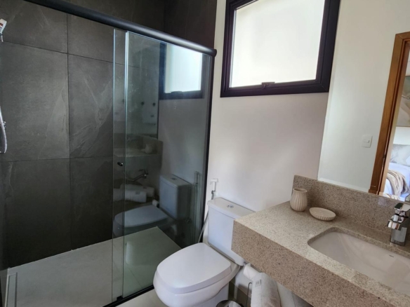 Casa exclusiva no Condomínio Beverly Hills – Recanto Araucária em Campos do Jordão