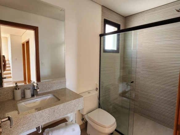 Casa exclusiva no Condomínio Beverly Hills – Recanto Araucária em Campos do Jordão