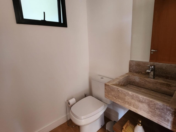 Casa exclusiva no Condomínio Beverly Hills – Recanto Araucária em Campos do Jordão