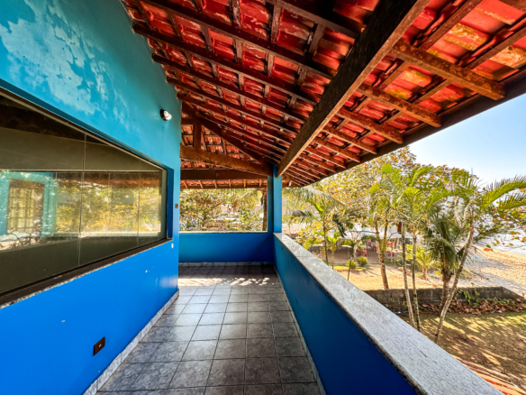 Casa Pé na Areia à Venda  Praia do Sapê, Ubatuba
