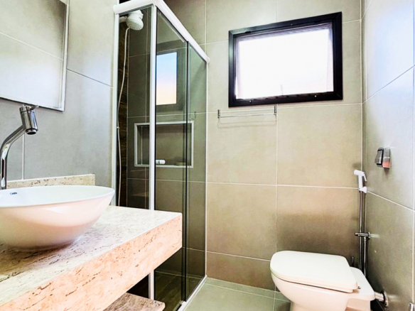 Casa Térrea à Venda no Condomínio Lagoinha (Salga) – Ubatuba/SP