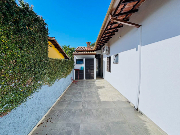 Casa Térrea à Venda no Condomínio Lagoinha (Salga) – Ubatuba/SP