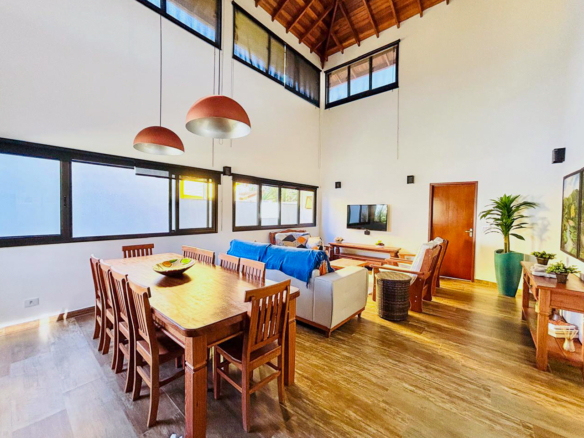 Casa Térrea à Venda no Condomínio Lagoinha (Salga) – Ubatuba/SP