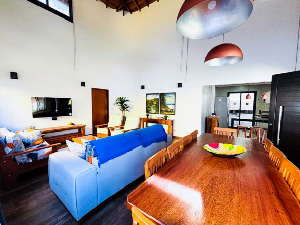 Casa Térrea à Venda no Condomínio Lagoinha (Salga) – Ubatuba/SP