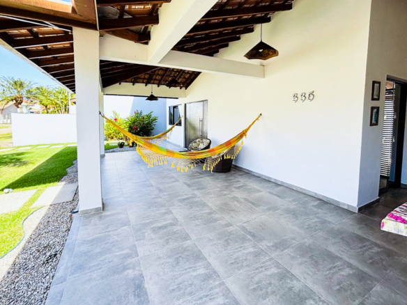 Casa Térrea à Venda no Condomínio Lagoinha (Salga) – Ubatuba/SP