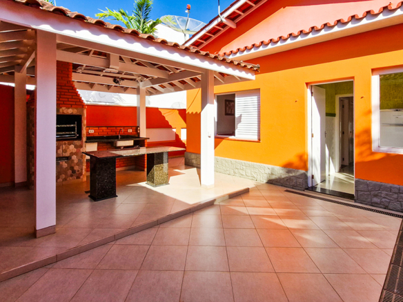 Casa Frente Mar à Venda – Condomínio Salga – Lagoinha | Ubatuba/SP