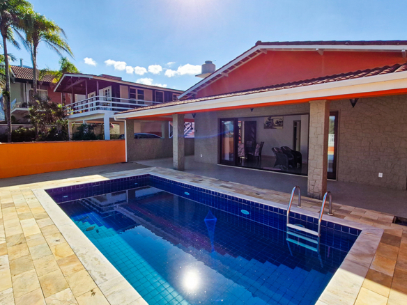 Casa Frente Mar à Venda – Condomínio Salga – Lagoinha | Ubatuba/SP