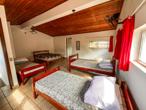 Casa em Condomínio à Venda – Praia da Lagoinha, Ubatuba
