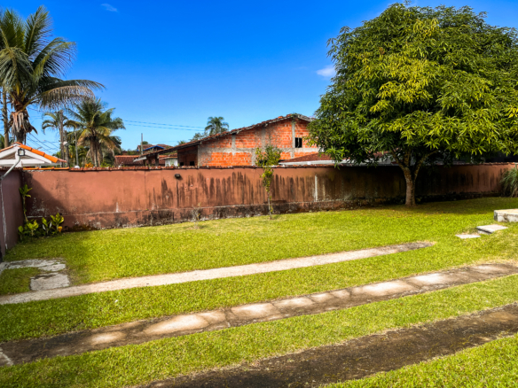 Casa em Condomínio à Venda – Praia da Lagoinha, Ubatuba